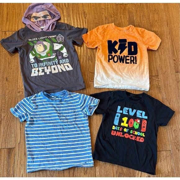 Boys short sleeve graphic striped tshirt bundle Size 5/6 - Picture 11 of 11